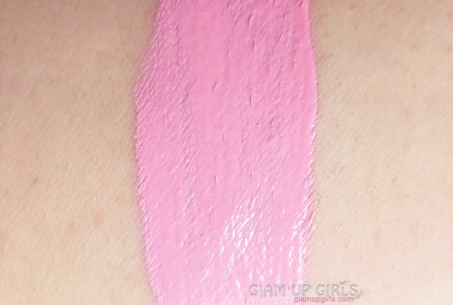 Makeup Revolution Vivid Blush Lacquer in Rush swatch