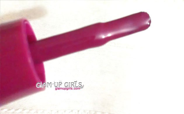 Essense colour and go Nail Polish in Be Berry Now - Review and Swatches