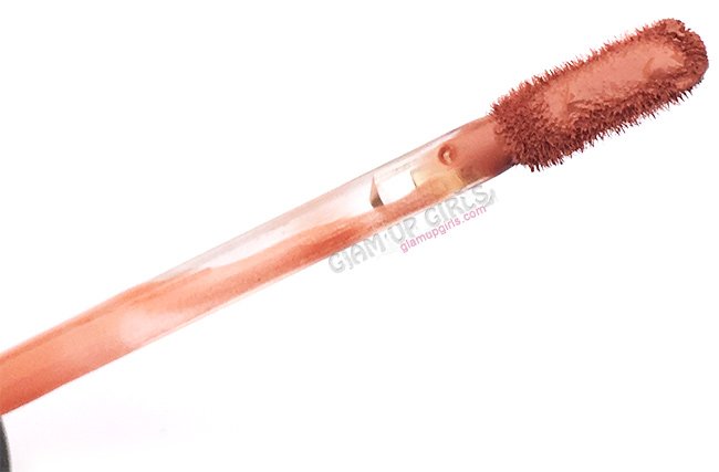 Golden Rose Longstay Liquid Matte Lipstick Applicator