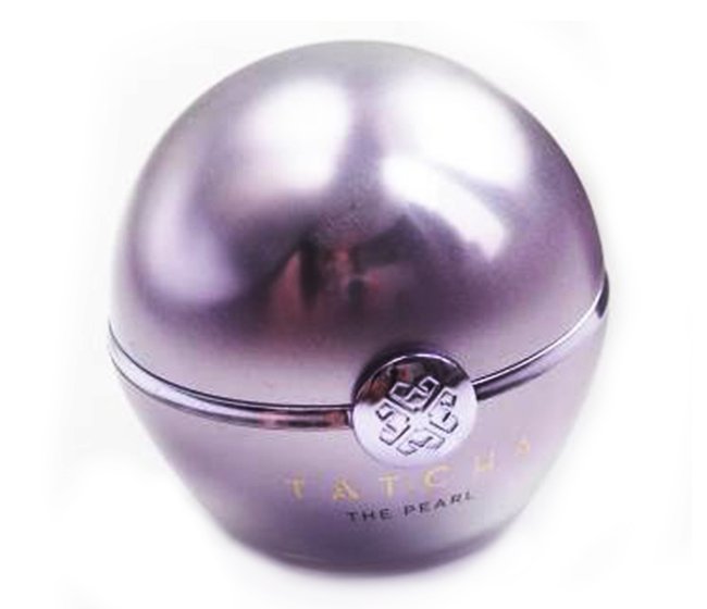 Tatcha The Pearl Tinted Eye Iluminating Treatment - Review and Swatches Tatcha The Pearl Tinted Eye Iluminating Treatment - Review and Swatches