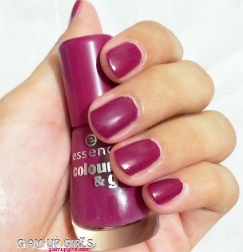 Essense colour and go Nail Polish in Be Berry Now - Review and Swatches