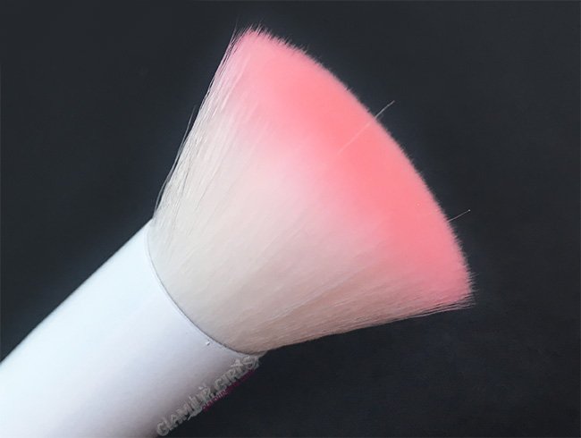 Wet n Wild Flat Top Brush Close Up