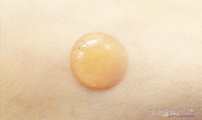 St. Ives Smoothing Apricot Shower Gel - Review