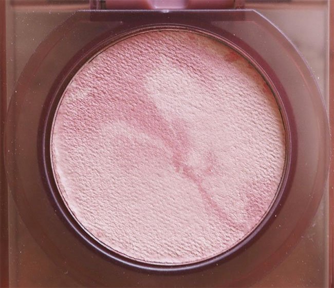 Huda Glowish Blush Powder in Healthy Peach