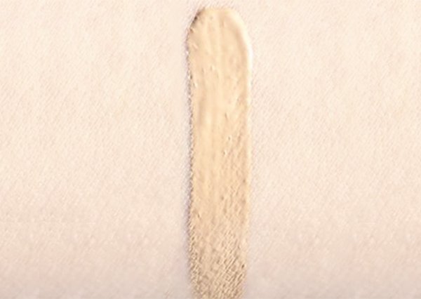 Swatch of e.l.f. 16 Hour Camo Concealer